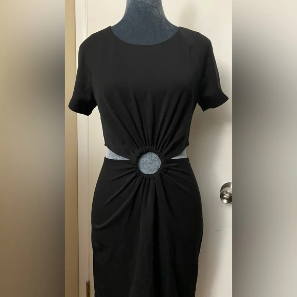 & OTHER STORIES Cutout Buckle Dress Black Size 6 (Small) - Picture 7 of 8